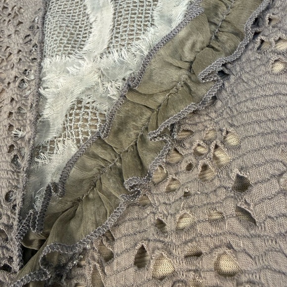 Feratelli Taupe Boho Sequin Mesh Ruffle 3/4 Sleeve Eyelet Tunic Top Size M Artsy - Picture 6 of 10